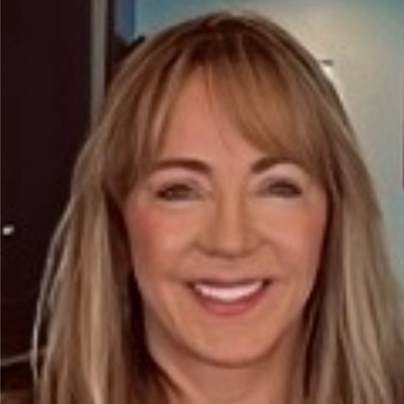 Portrait of Maureen Lindsey